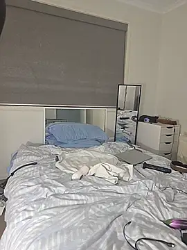Handsolo_porn webcam