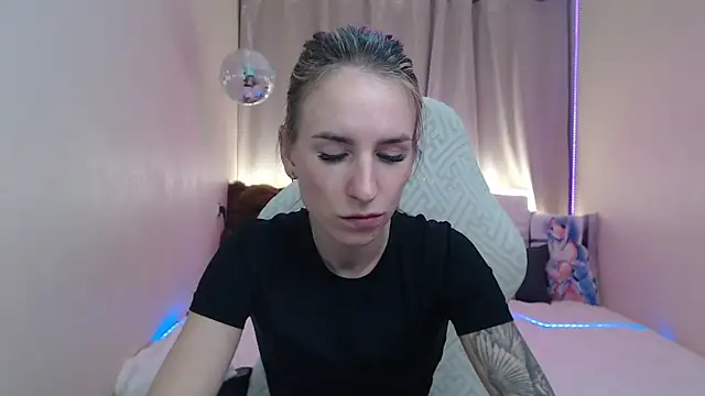 DeboraHorny webcam