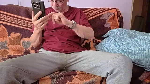 cumloverboyxx69 webcam