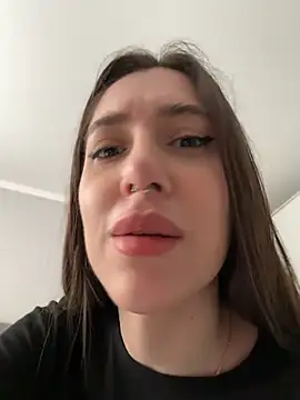 boomfoxy (F young) - Make my pussy get a little wet mmm🥰
