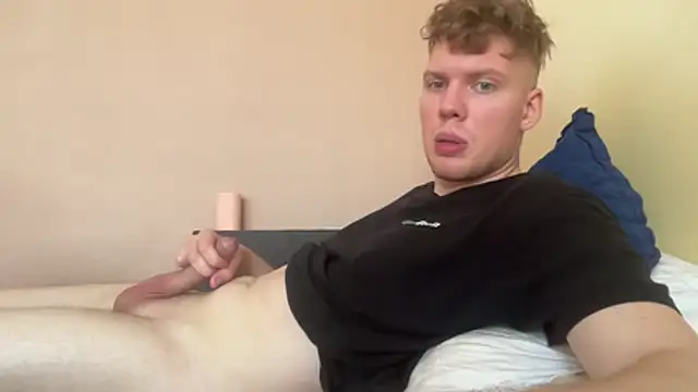 sexybooii6968 webcam