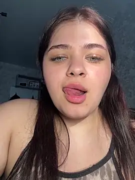 annet_nel1son (F young) - Touch your breasts so you don't get fire