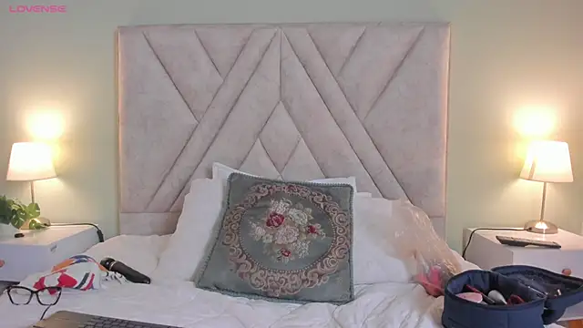 Eva-Millss webcam