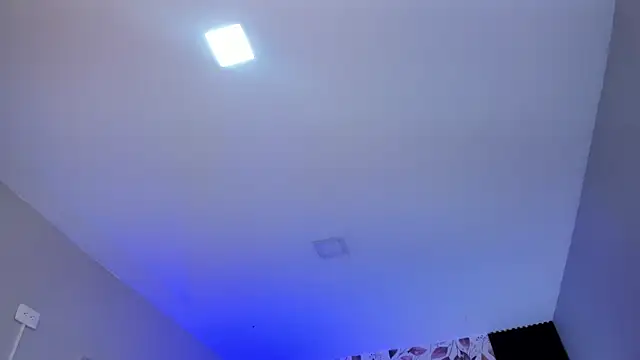 LolaGray__ webcam