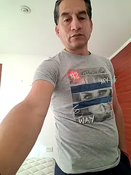 ChrisFloresP webcam