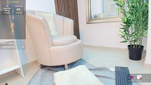 alessia_moon1 webcam