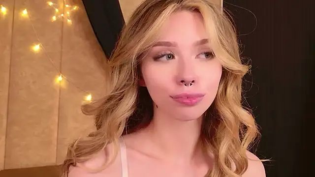 Sierra_Fane webcam