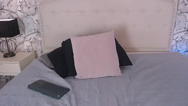 Venusandrea29 webcam