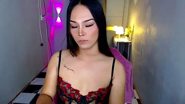 SanyaGirlx webcam