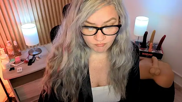 MarianL0ve webcam