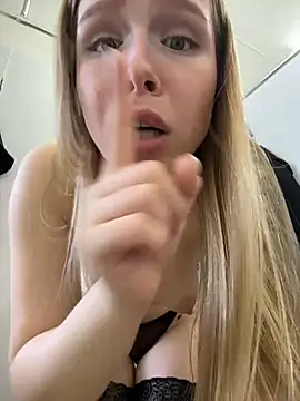 Liza_risky