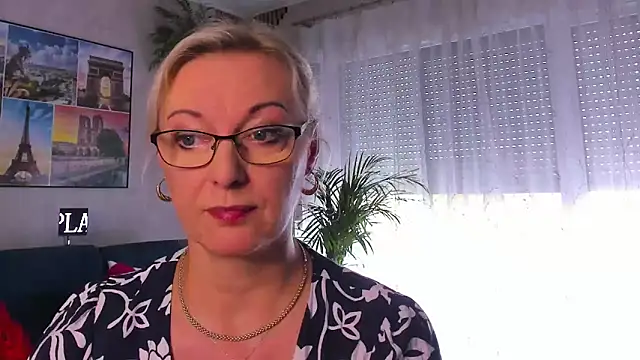 vanessa_chat