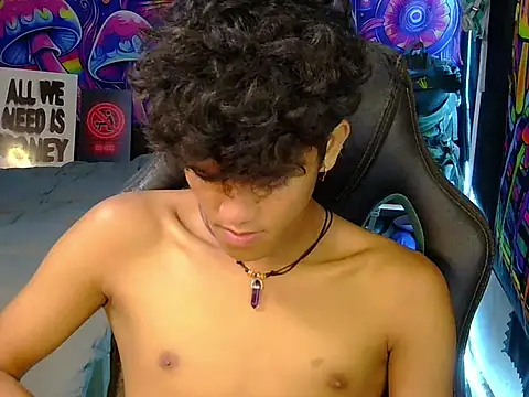 hugekenbigcock webcam