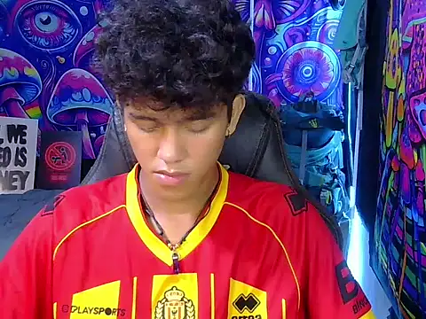 hugekenbigcock webcam