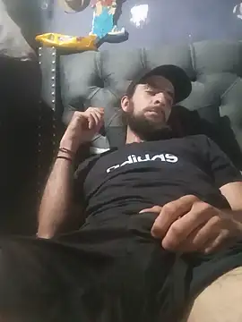 hairy_mannn webcam