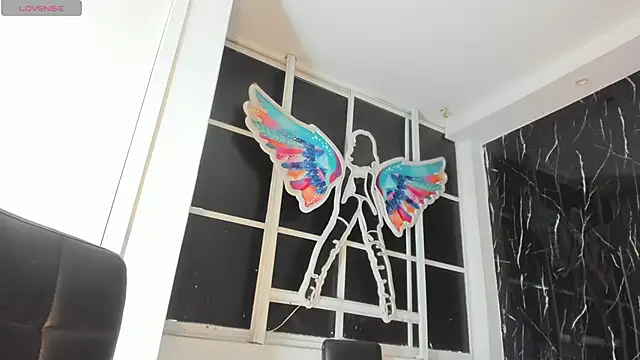 Nini_Beyker webcam