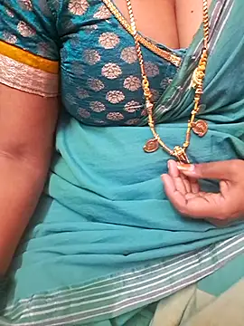Tamil_Ammani webcam