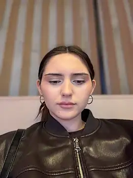 anitafly (F teen) - Finger in pussy