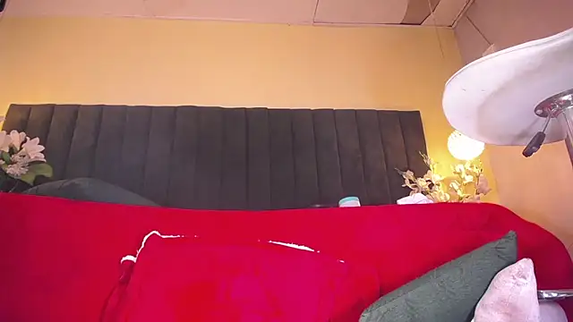ailyn_maury webcam