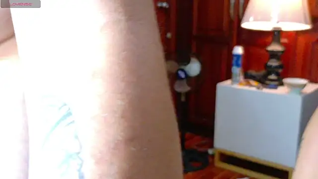 RoxyandAron2 webcam