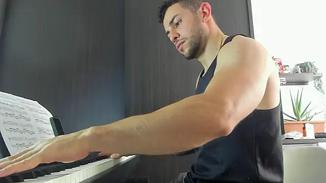 logan_smith webcam