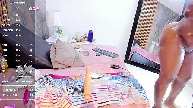 LauraSaenz01 webcam