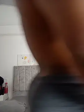 Dante_Knox webcam