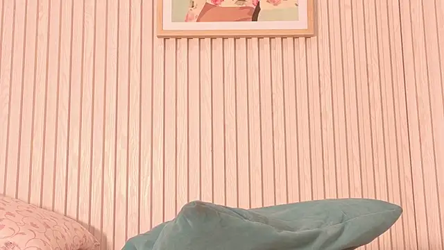 MiaJanss webcam