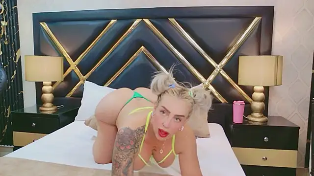 SophieWinsloow webcam