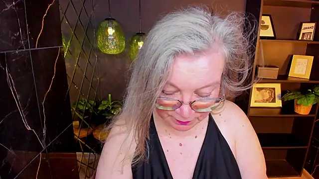 NataliMellow webcam