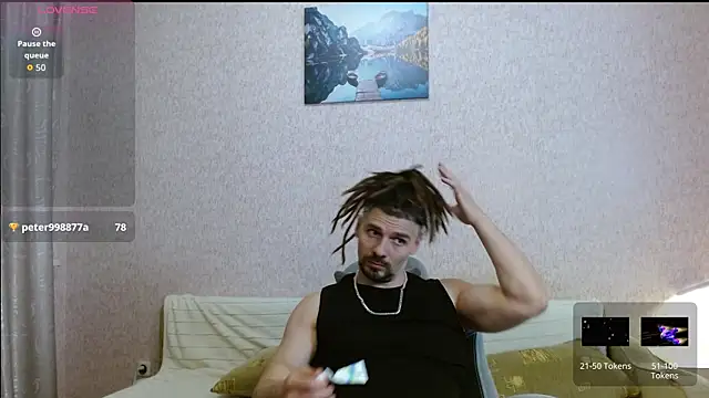 Aestheticguy101 webcam