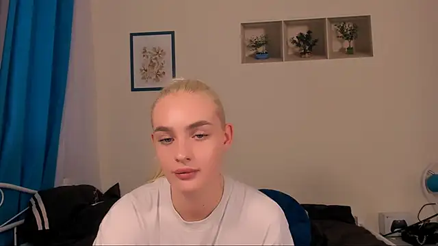 OliviaKisss webcam