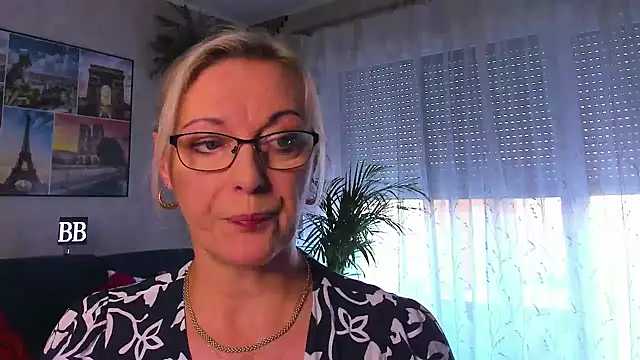 vanessa_chat webcam