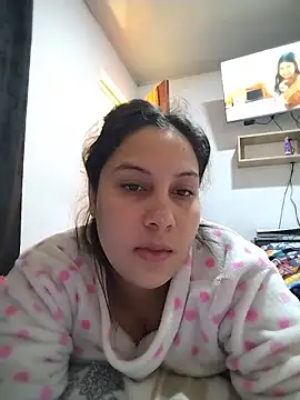 esmeralda_jadees webcam