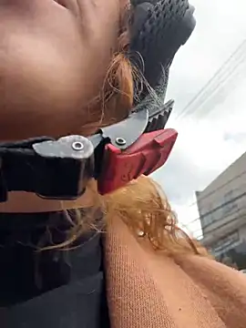 Chloe_Leaozinho webcam