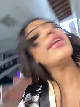 MystiqueXXX webcam