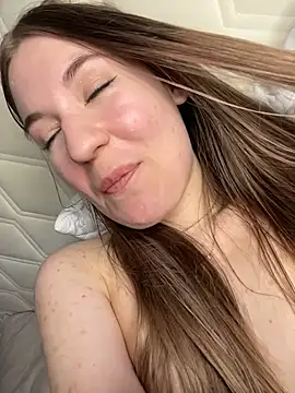 MargoXoki webcam