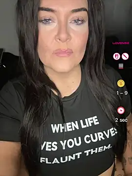 Miss_CurvesXXX webcam