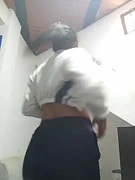 LunaArias webcam