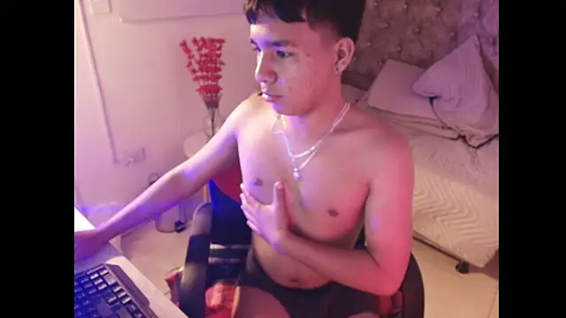 noa_hot69 webcam