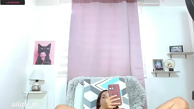 Aliicee_m
