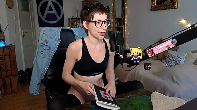 antifistin (F milf) - wenn dir gefällt, was du siehst :P