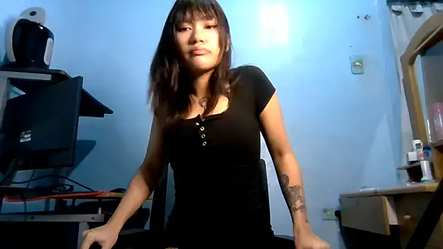 WanitaUmbach webcam