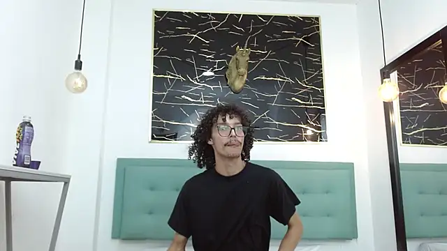 KittyStarmorbid webcam