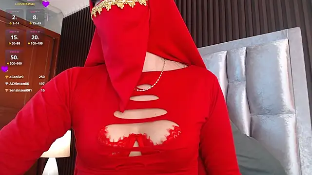 Zahra_milks webcam