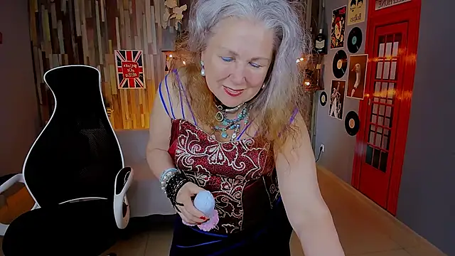 lilamaharani - LilaMaharani's free webcam