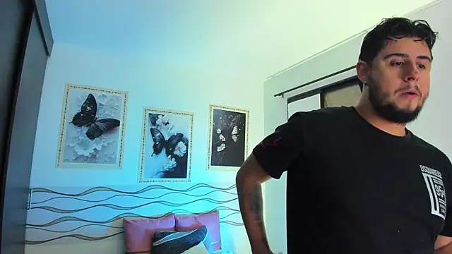 Ryan_evannss_ webcam