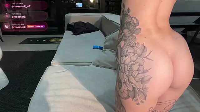 Golden_Aline webcam