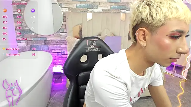 CYRUS_TAY webcam