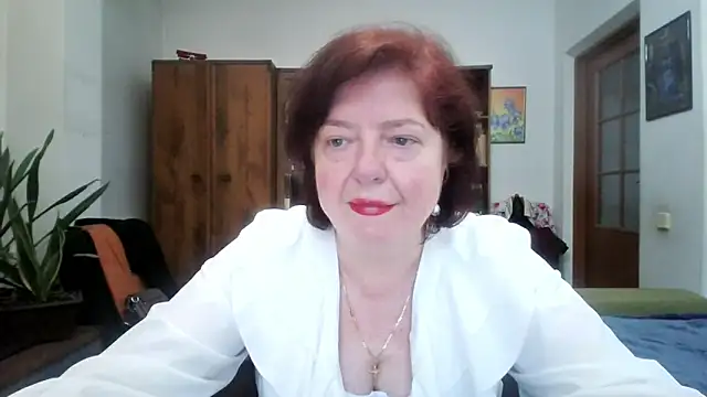Violet_Pulse webcam